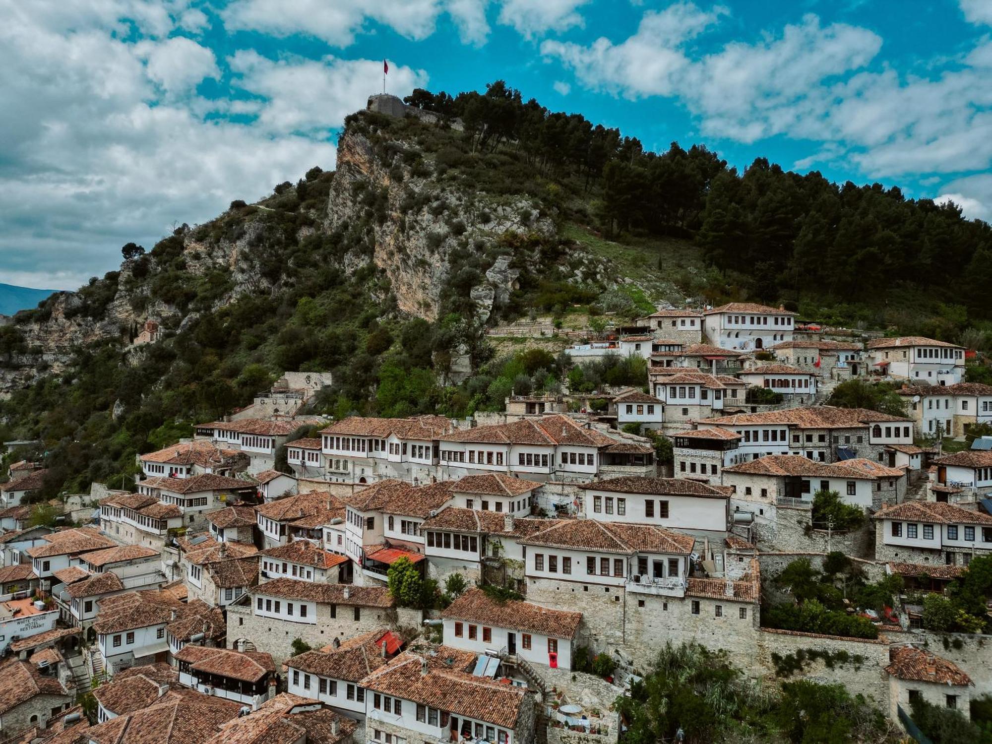 Hotel Ansel Berat Kültér fotó
